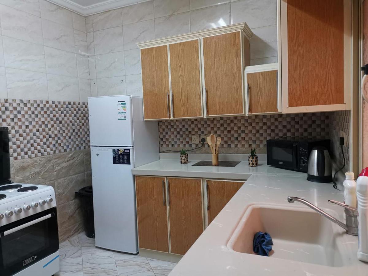 Al Shadi Apartments Yanbu Εξωτερικό φωτογραφία